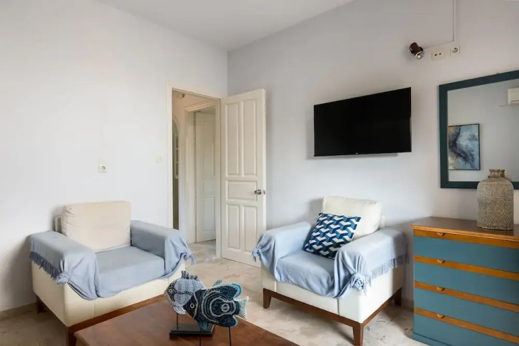 Nikiforos Apartments by Konnect, Mesongi