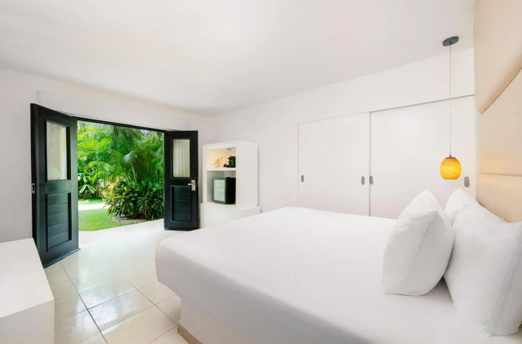 Desire Riviera Maya Resort, Couples Only - Adults Only All Inclusive