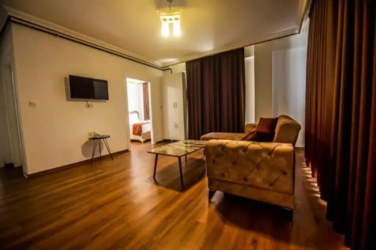 Rosa Therapy Hotel