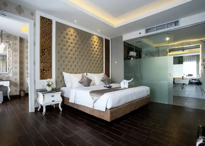 1 Bedroom Double Suite with city view