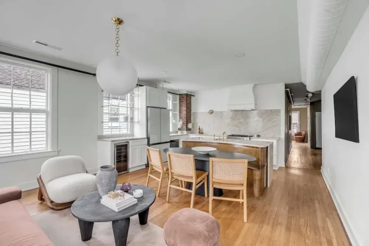 Luxury Apartment