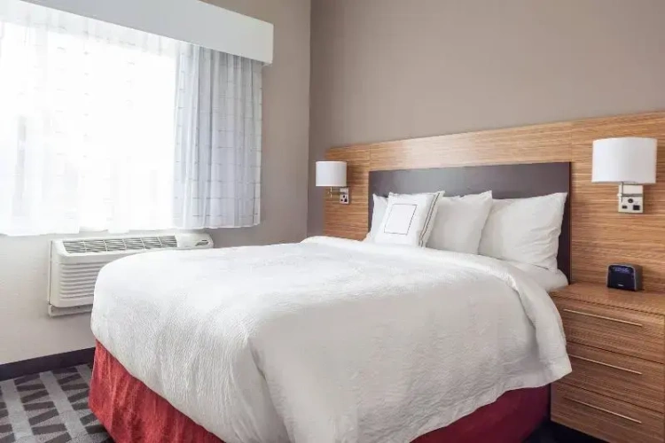 Quadruple Suite