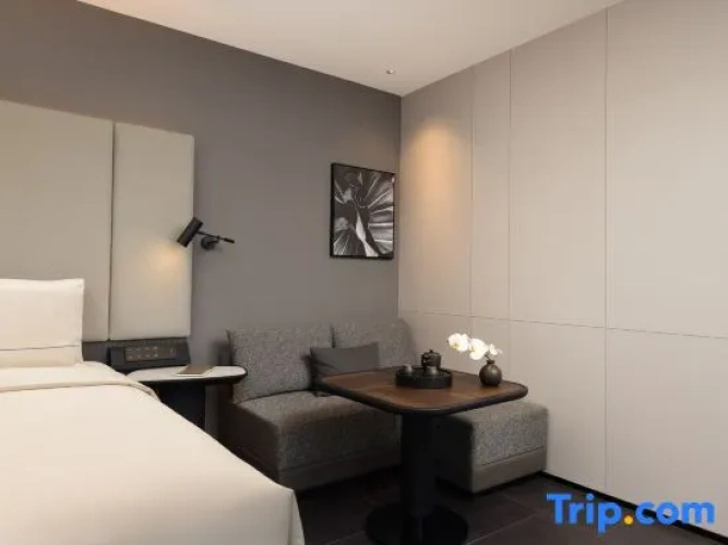 Premier Suite