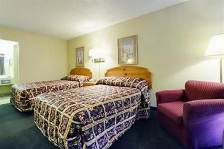 Econo Lodge Inn Suites Amarillo
