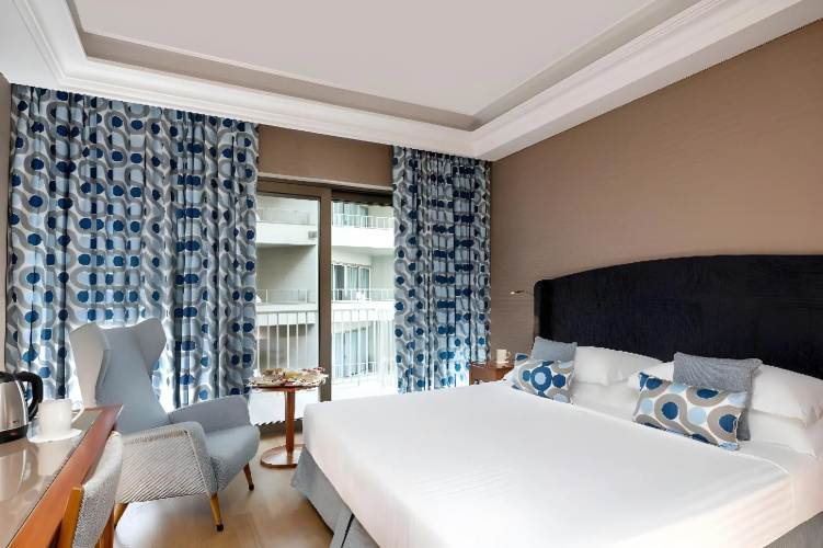 Royal Continental photo 10