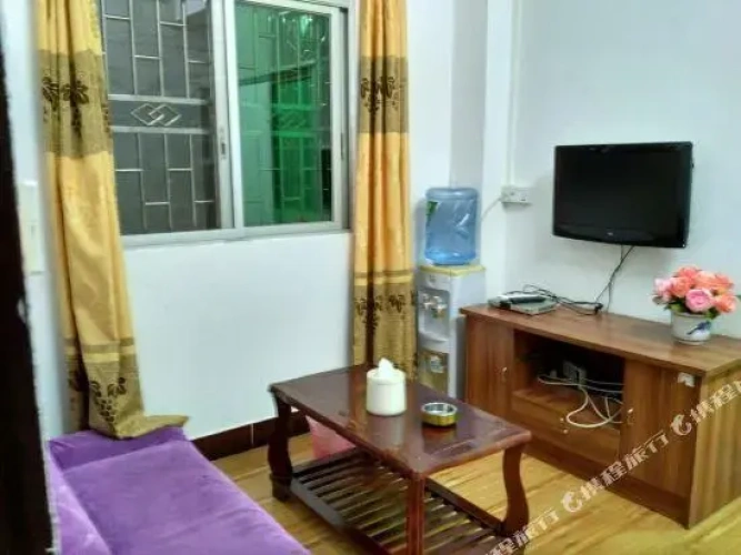 Deluxe Quadruple Suite