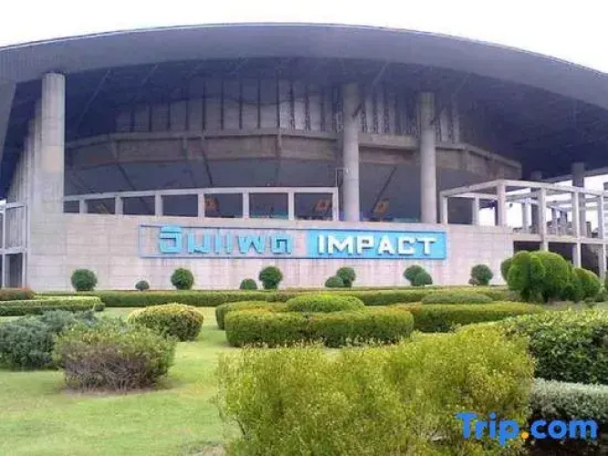 IMPACT Challenger Muang Thong Thani Service Apartment