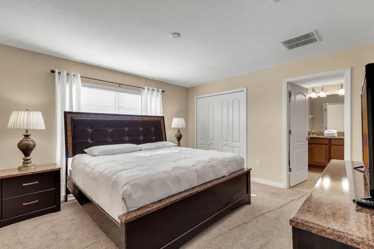 Paradise Palms 8941 A