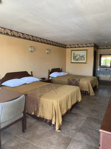 Executive Inn and Suites