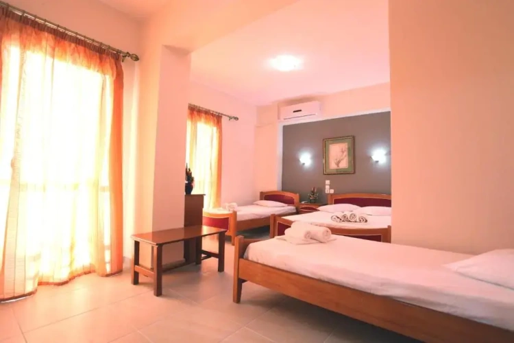 Standard Quadruple room