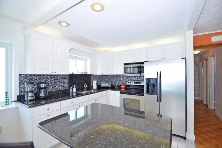 Thunder Island 168d 2 Bedroom Condo