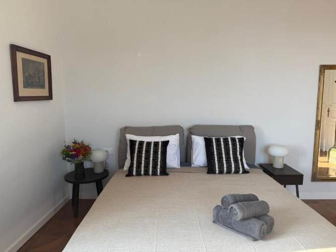 Onyx Apartments 2&4