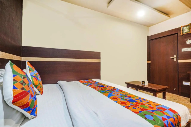 Fabhotel Shravan