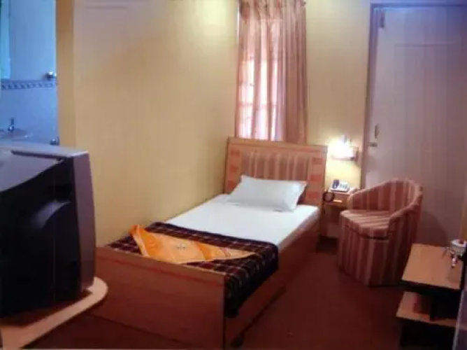 Hotel Ashiyana