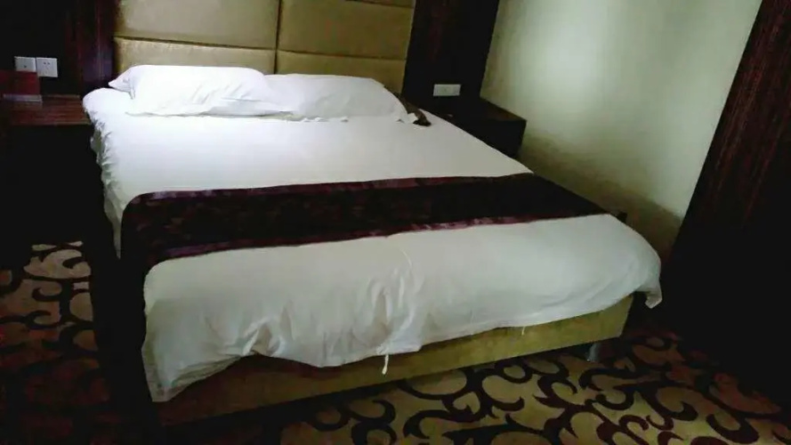 Guohua Hotel