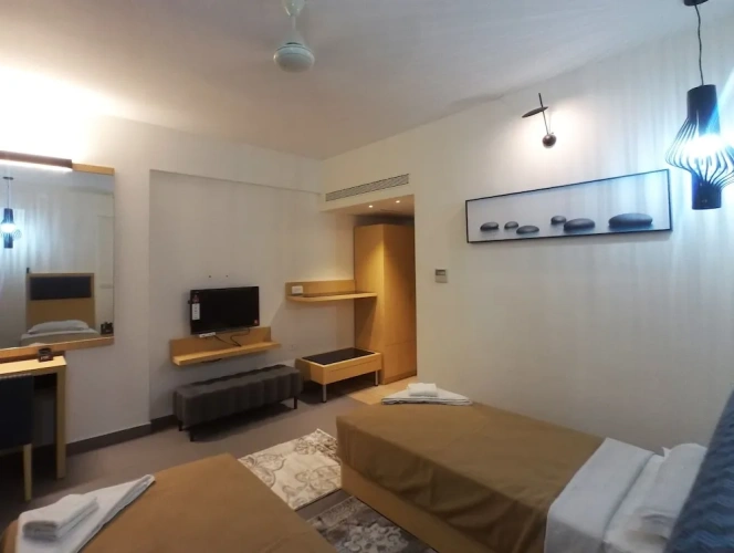 Executive room with city view