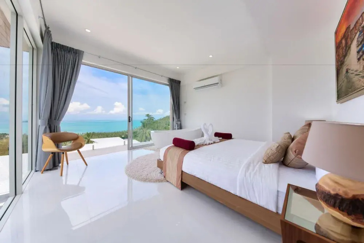Villa Iroxa with Panoramic Sea View