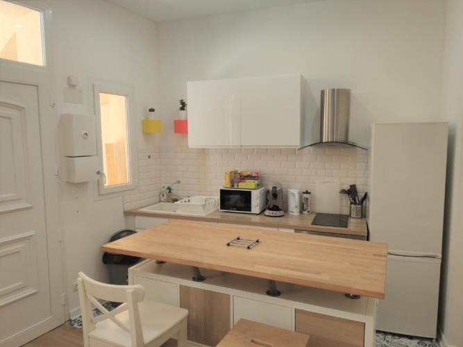 3 Bedrooms Apartment