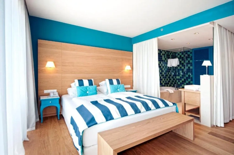 Deluxe Double room with sea view