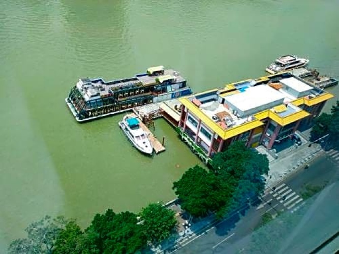 Executive Double room with river view