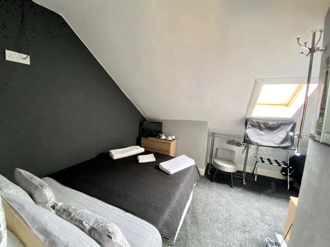 16 Pilrig Guest House