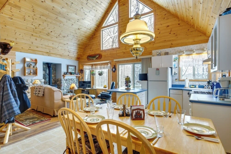 3 Bedrooms Cottage