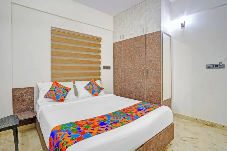 Fabhotel Metro Grand