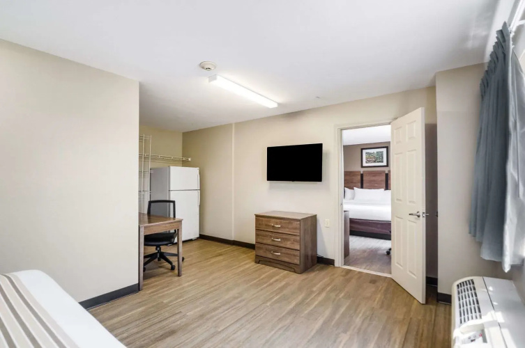 Suburban Studios Sterling - Washington Dulles
