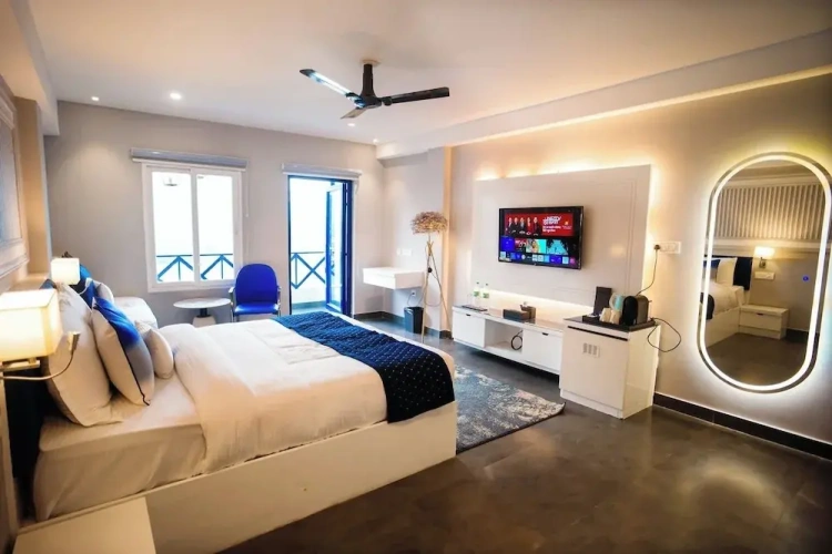 Executive Double room with lake view