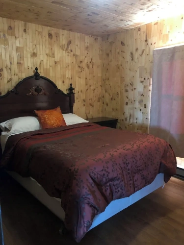 2 Bedrooms Cottage