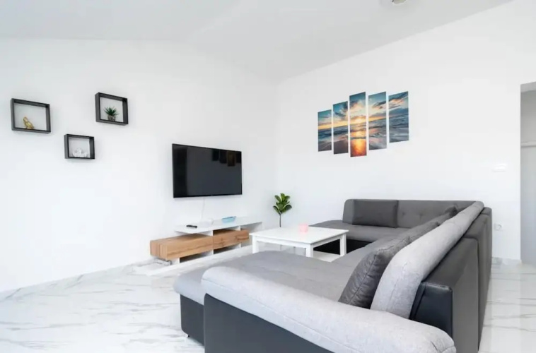Panoramic View Apartment ILM