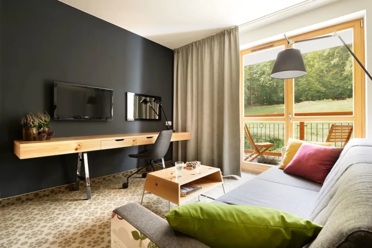 1 Bedroom Apartment with balcony
