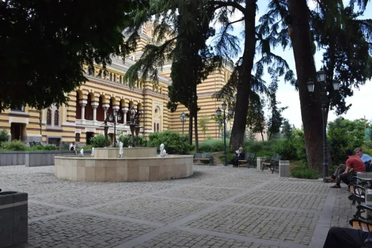 Apartment Rustaveli 23