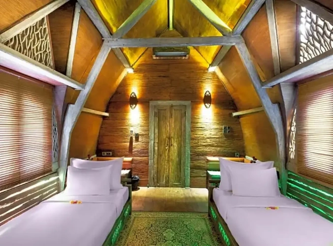 Double Cottage