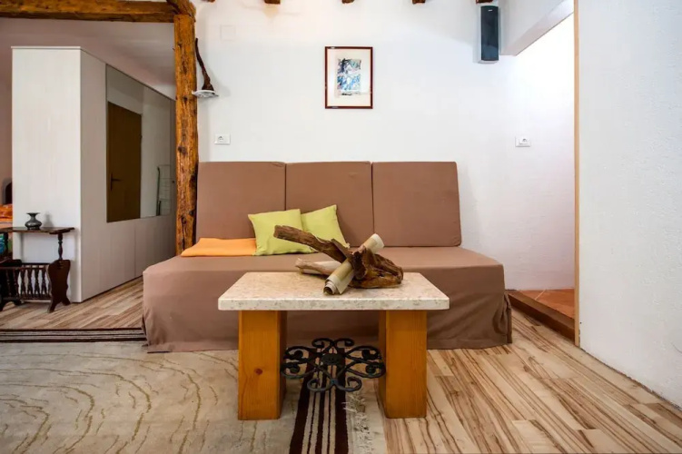 Apartment Sani