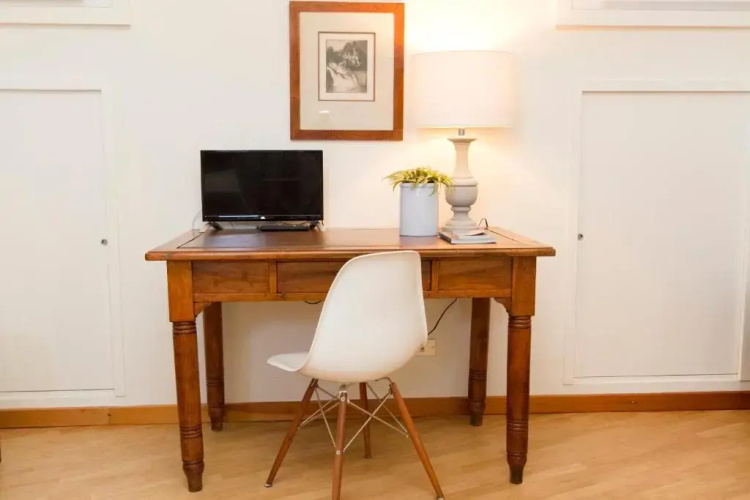 Amazing studio in San Babila