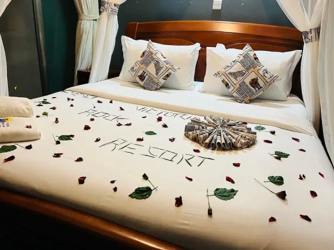 Standard Double room with balcony and with lake view
