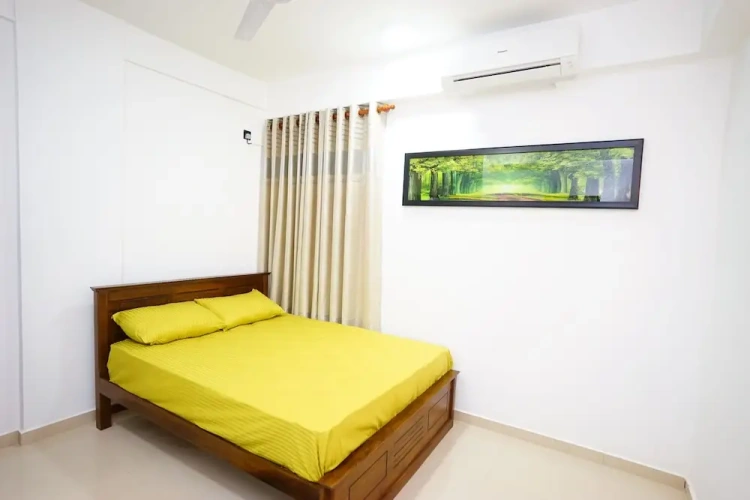 4 Bedrooms Luxury Apartment