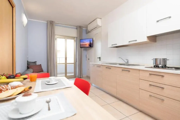 1 Bedroom Apartment