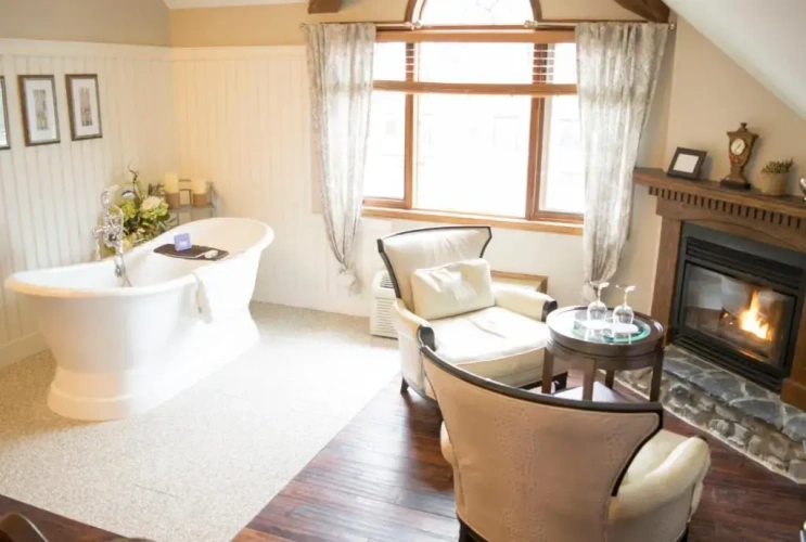Deluxe Double Suite