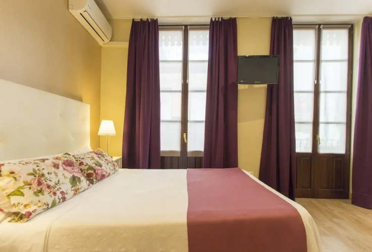 Comfort Double room with city view