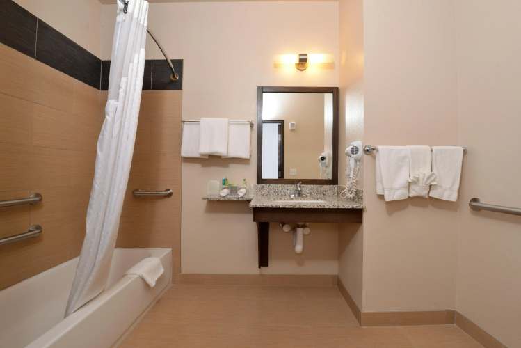 Holiday Inn And Suites Globe