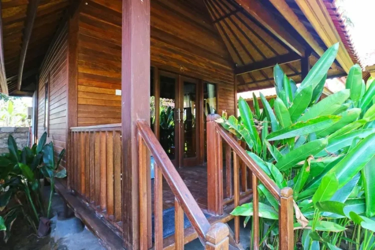 Deluxe Bungalow with balcony and with view