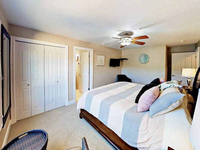 N Pacific Unit 47 - 2 Br Condo