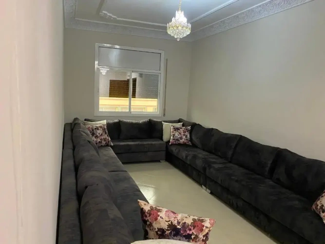 3 Bedrooms Apartment