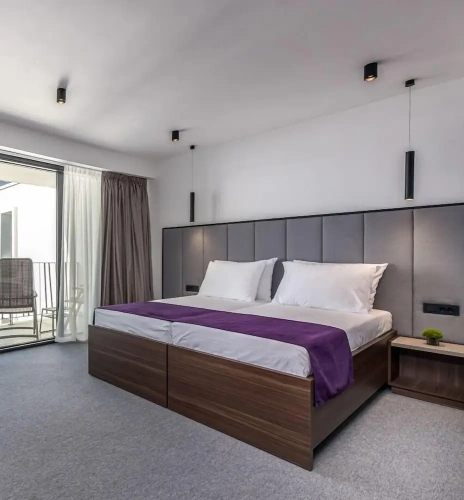 Superior Twin room with balcony and with sea view