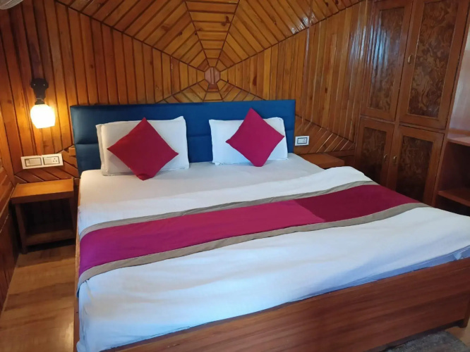Hotel Hill View Nainital