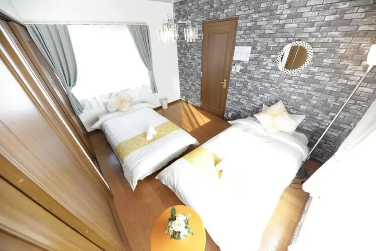 Omotenashi House Part 1 (174-1)