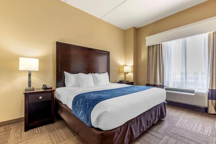 Comfort Suites Frisco