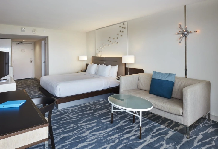 Standard Double room with balcony and with water view